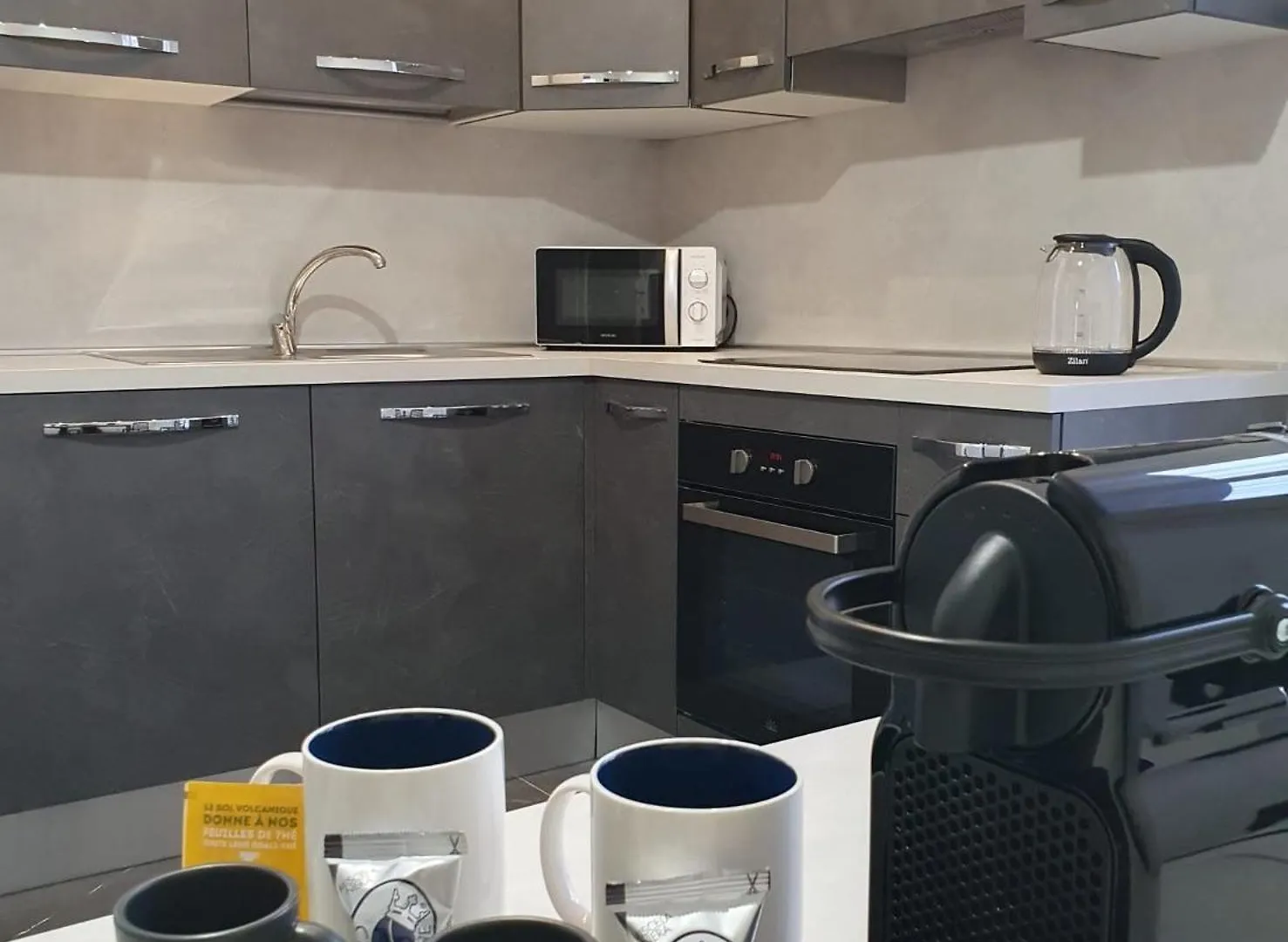 Firenze Bliss Apartment, Elegante Appartamento Centrale Con 3 Bagni 0*, Florence Italy