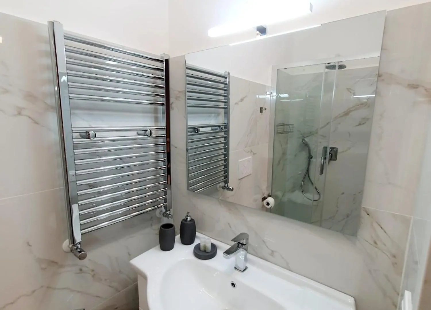 Apartment Firenze Bliss Apartment, Elegante Appartamento Centrale Con 3 Bagni