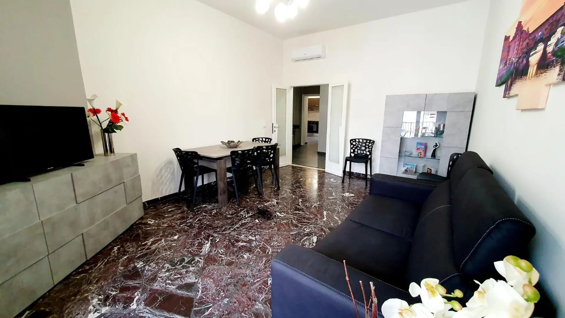 Firenze Bliss Apartment, Elegante Appartamento Centrale Con 3 Bagni 0*, Florence Italy